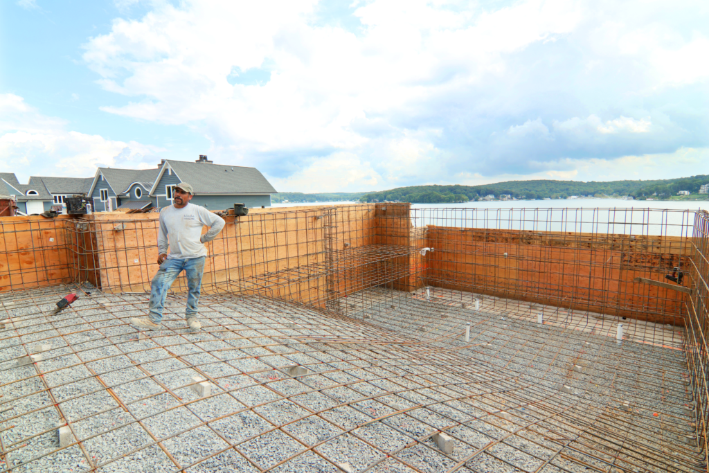 Rebar work for a swimming pool in the Lake house Nj